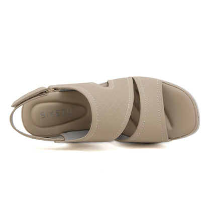 Polished Garment with an Effortless Classic Look