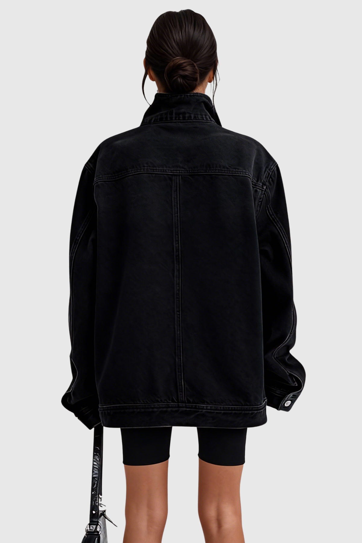 Well Tailored Jacket with a Graceful Silhouette