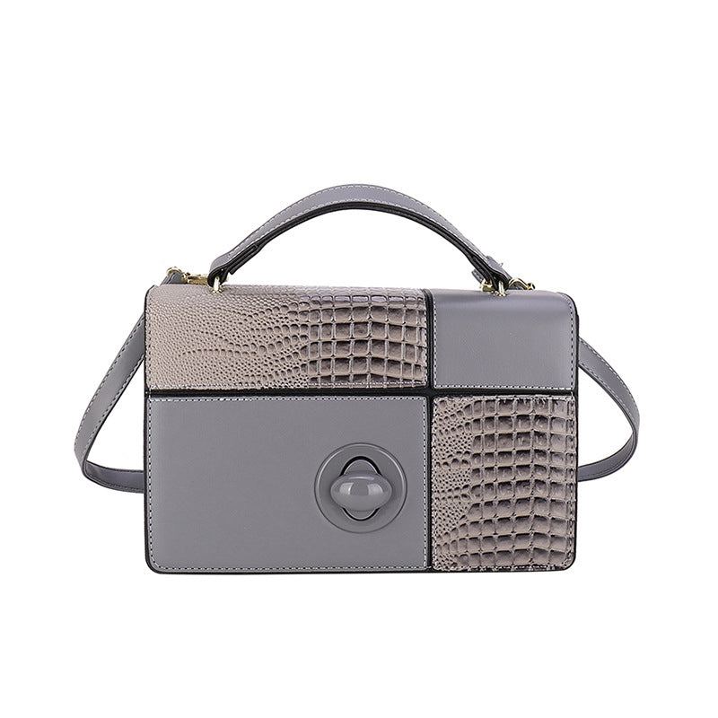 Beautifully Crafted Bag in a Classic Style