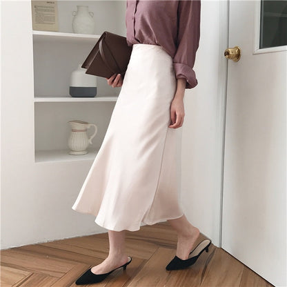 Classic Vintage Garment with a Flattering Fit
