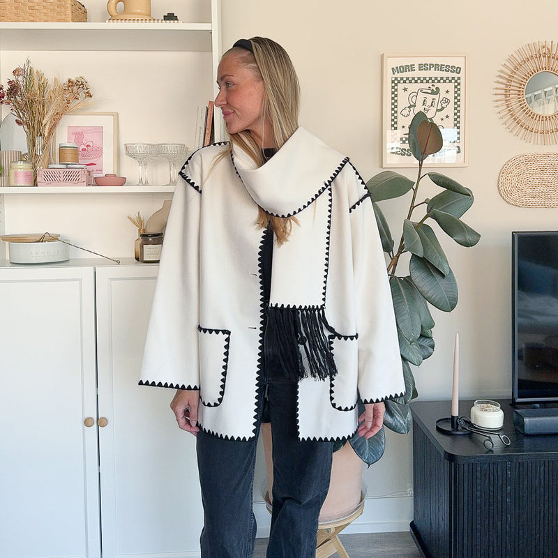 Gracefully Styled Coat for Any Occasion