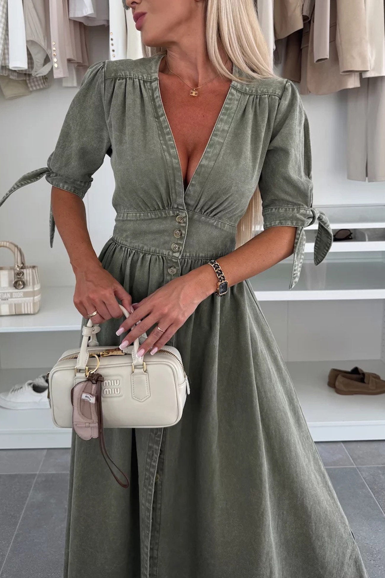 Classic Vintage & Enduringly Stylish Dress