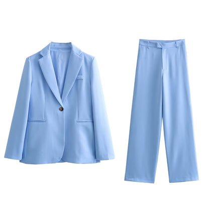 Polished Pants with an Effortless Classic Look
