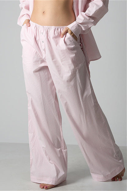 Elegantly Styled Pants for Everyday Wear