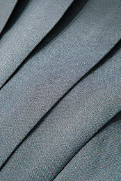 Gracefully Styled Garment for Any Occasion