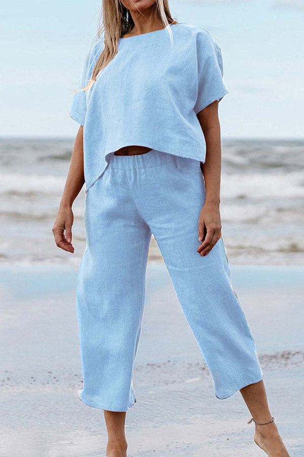 Effortlessly Elegant Garment with a Timeless Design