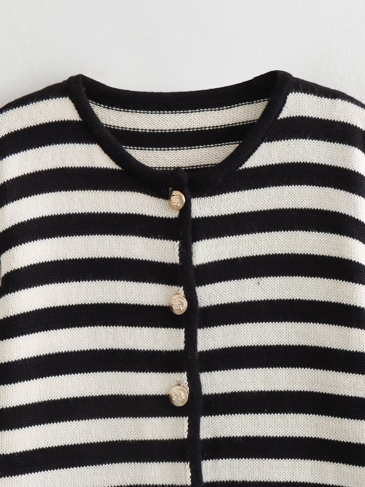 Sophisticated Cardigan with a Clean Classic Look