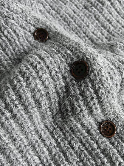 Effortlessly Elegant Top with a Timeless Design