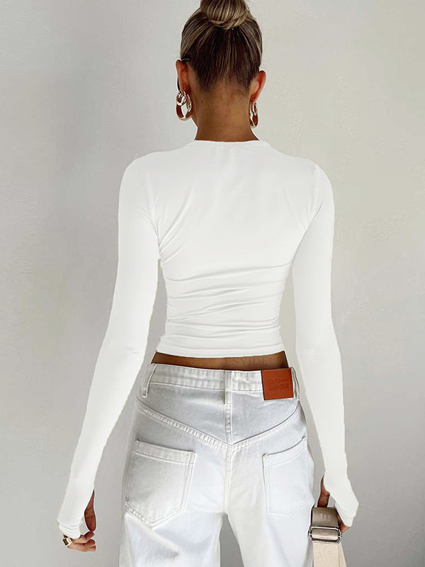 Beautifully Crafted T-Shirt in a Classic Style
