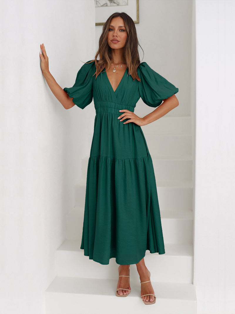 Beautifully Crafted Dress in a Classic Style