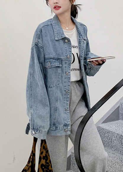 Effortlessly Elegant Coat with a Timeless Design