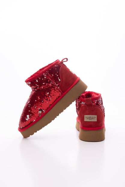 Classic Vintage Boots with a Flattering Fit