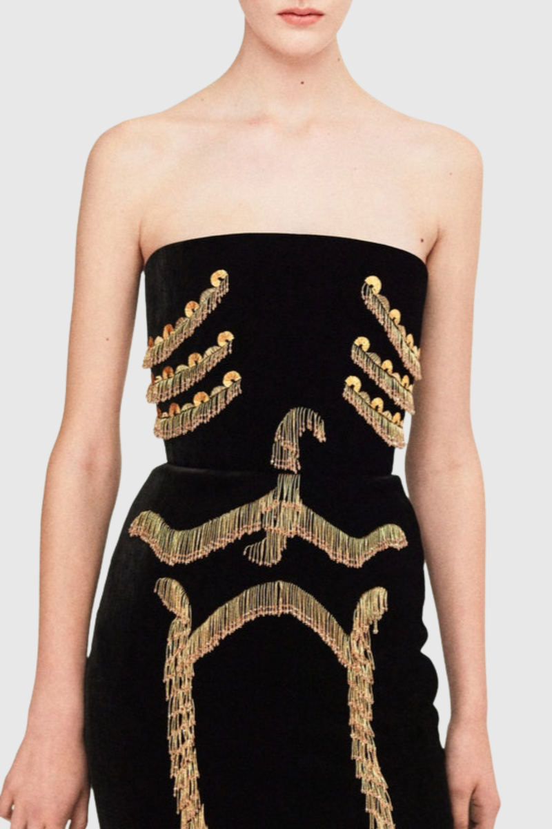 Beautifully Crafted Dress in a Classic Style