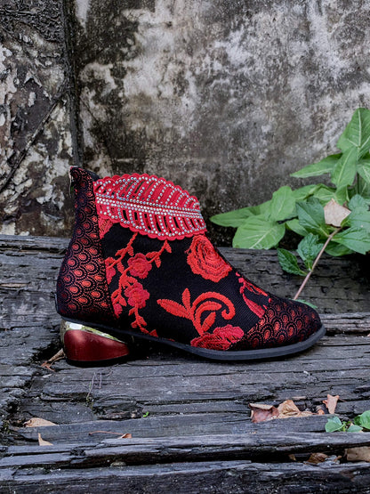 Classic Vintage & Enduringly Stylish Garment
