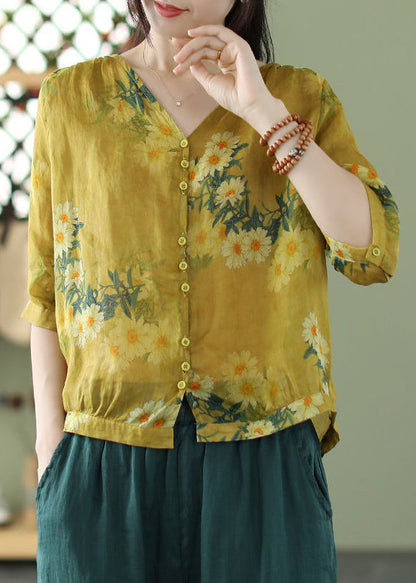 A Vintage Style Shirt with Delicate Timeless Details