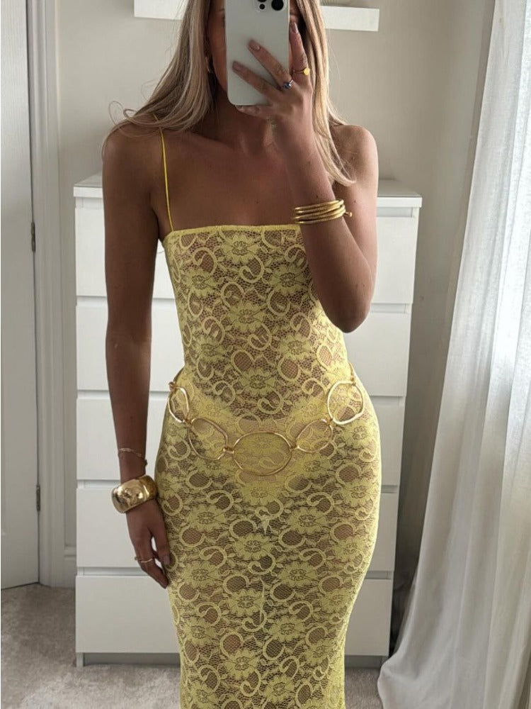 Beautifully Crafted Dress in a Classic Style
