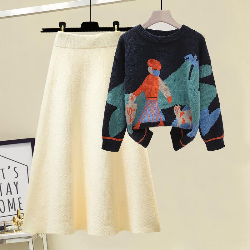 Classic Vintage Sweater with a Flattering Fit