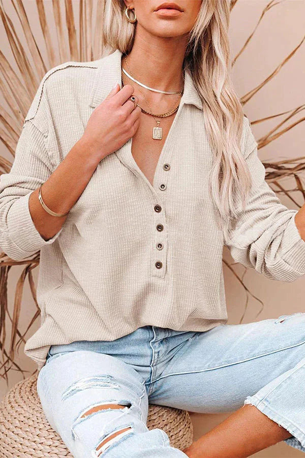 Effortlessly Elegant Shirt with a Timeless Design
