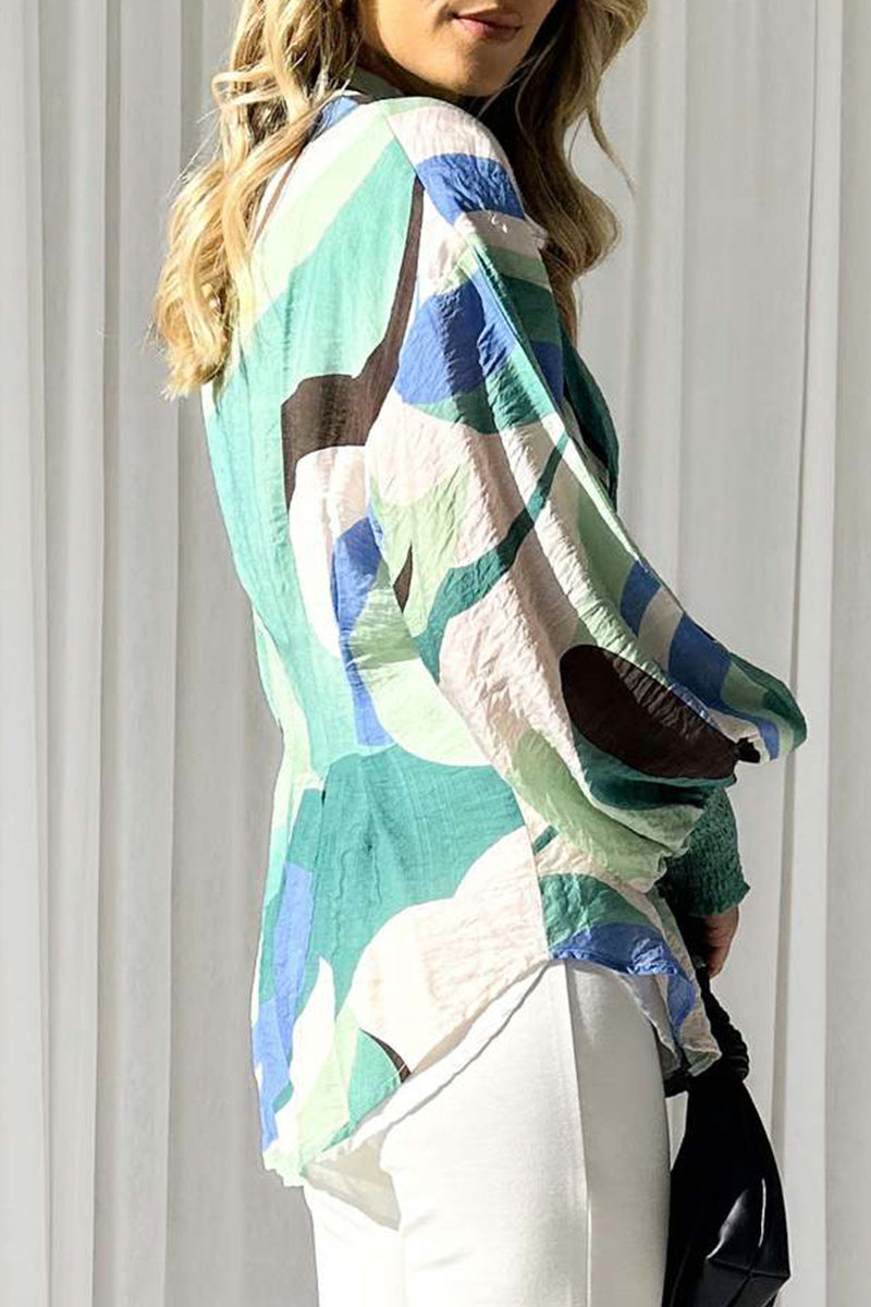 Classic Vintage & Enduringly Stylish Top