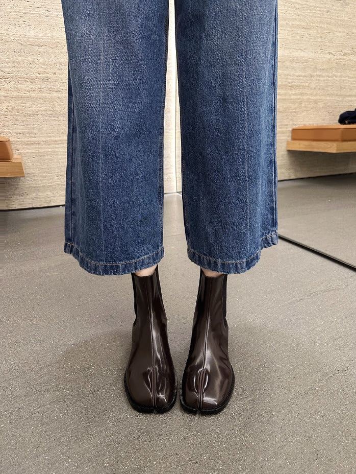 Gracefully Styled Boots for Any Occasion