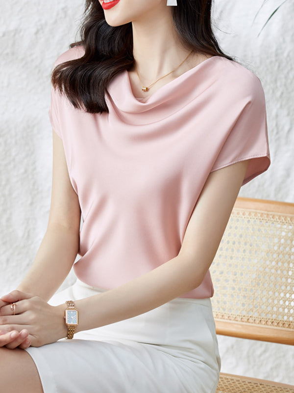 Sophisticated T-Shirt with a Clean Classic Look