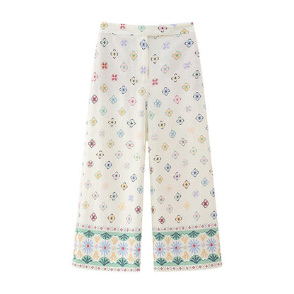 Beautifully Finished Garment in a Timeless Design
