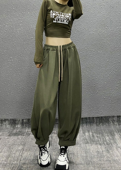Sophisticated Pants with a Clean Classic Look