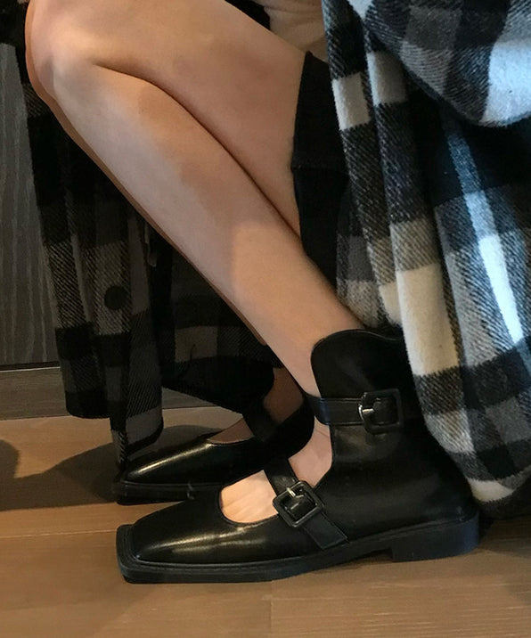 Elegantly Styled Boots for Everyday Wear