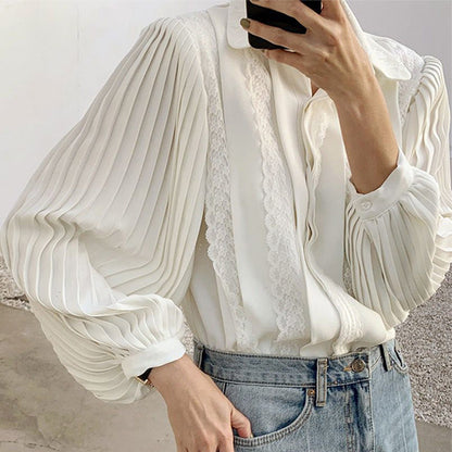Beautifully Crafted Shirt in a Classic Style