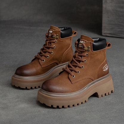 Polished Boots with an Effortless Classic Look