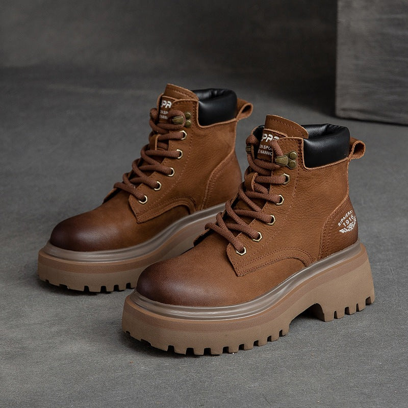Polished Boots with an Effortless Classic Look