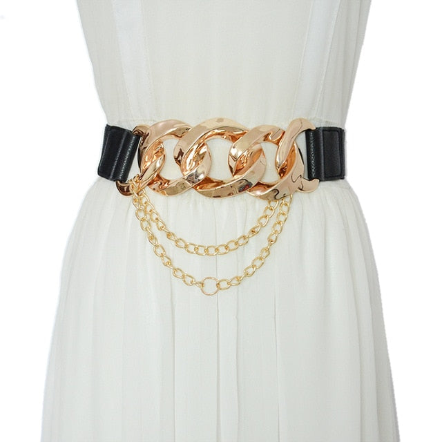 Gracefully Styled Garment for Any Occasion