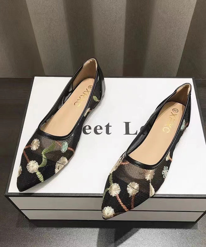 Sophisticated Shoes with a Clean Classic Look