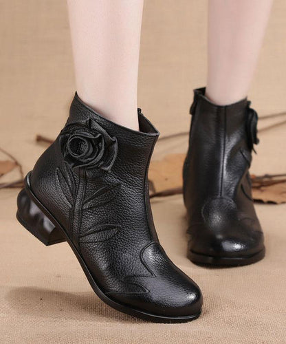 Beautifully Finished Boots in a Timeless Design