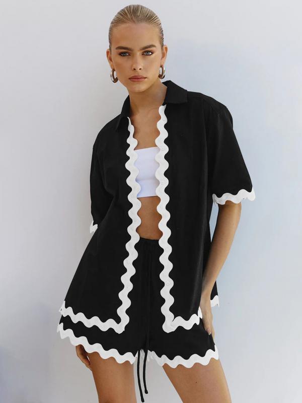 Effortlessly Elegant Shirt with a Timeless Design