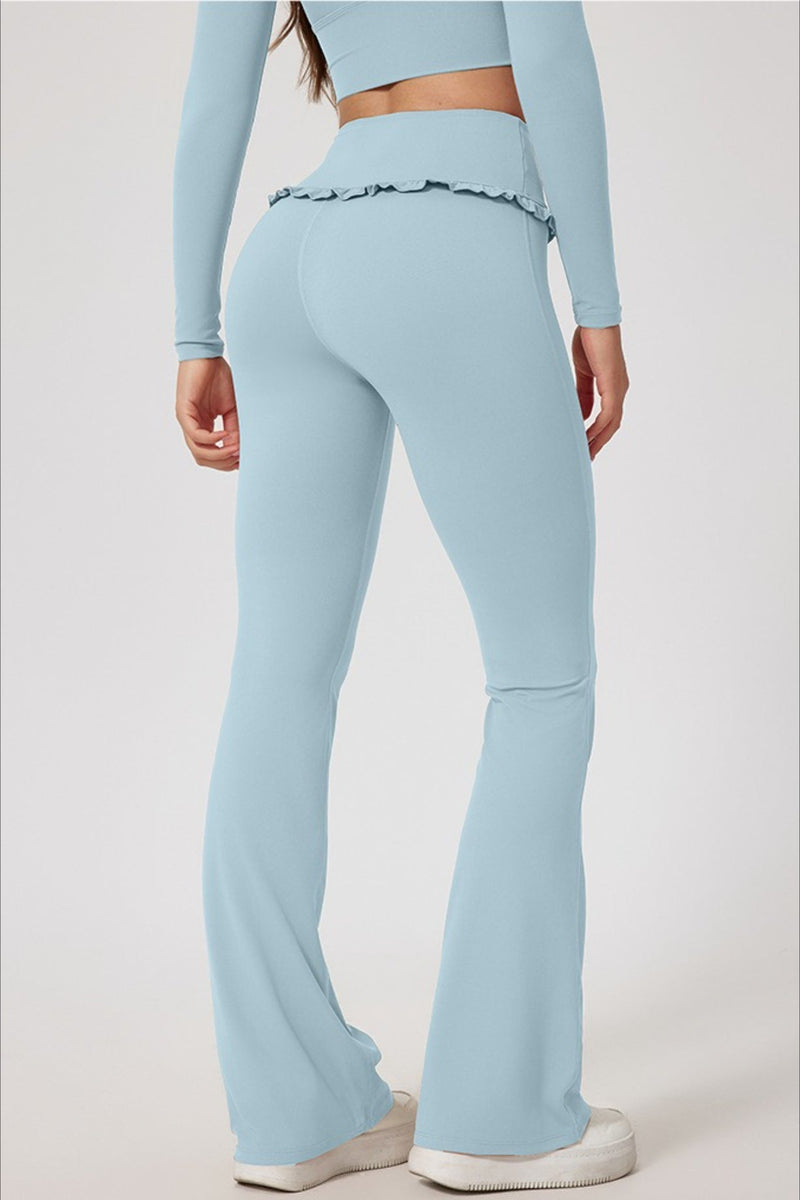 Effortlessly Elegant Garment with a Timeless Design