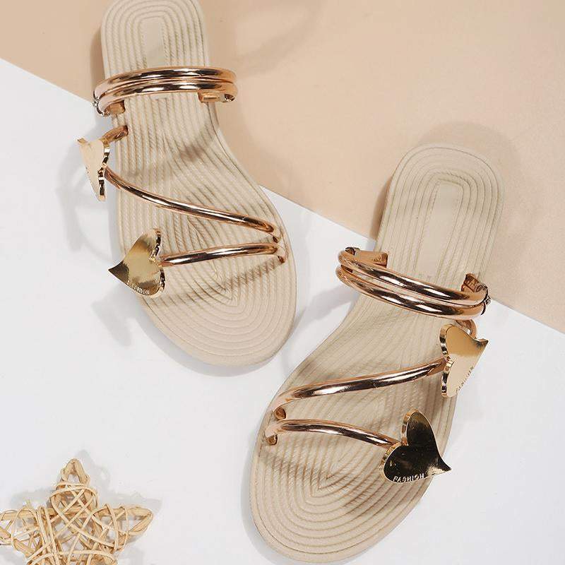 Well Tailored Sandals with a Graceful Silhouette