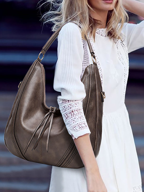 Polished Bag with an Effortless Classic Look