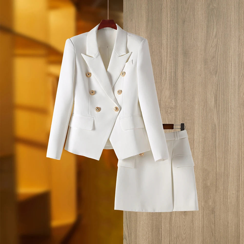 Classic Vintage & Enduringly Stylish Garment