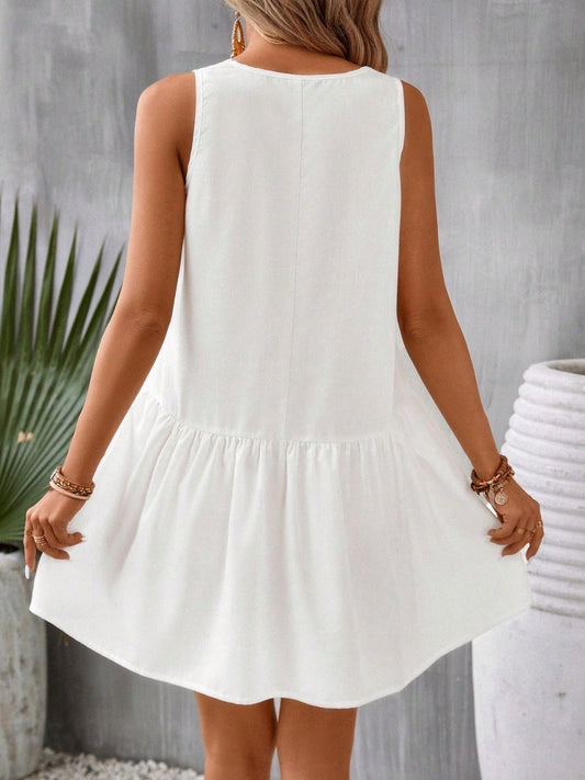 Sophisticated Dress with a Clean Classic Look