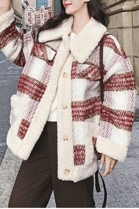 Classic Vintage Jacket with a Flattering Fit