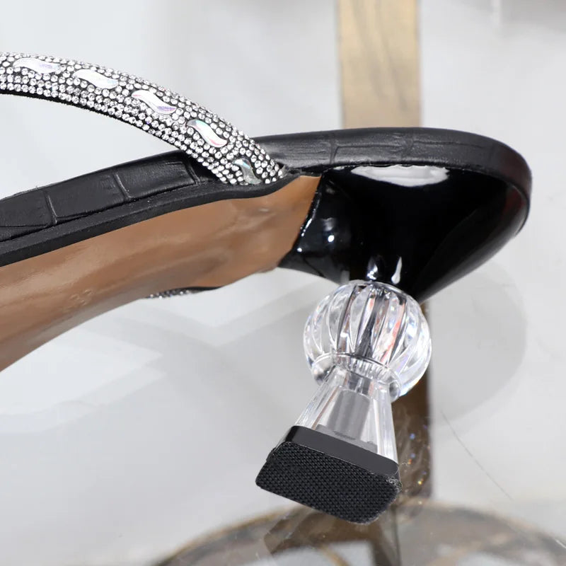 A Vintage Style Heels with Delicate Timeless Details