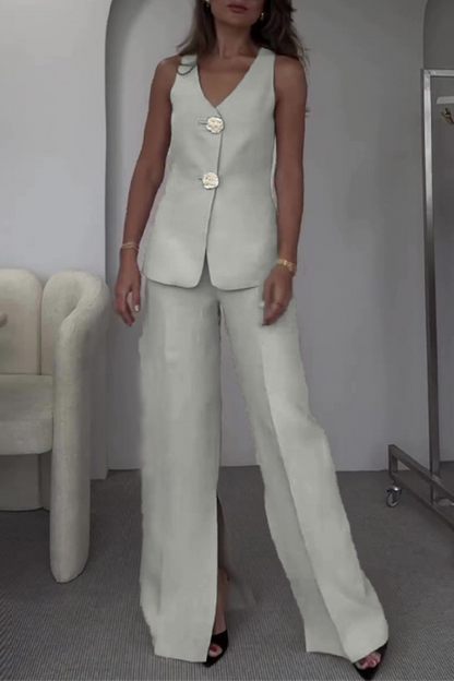 Sophisticated Garment with a Clean Classic Look