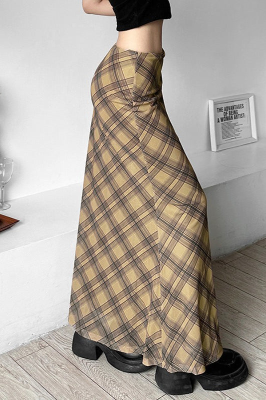 Sophisticated Garment with a Clean Classic Look