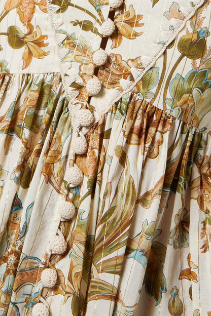 A Vintage Style Dress with Delicate Timeless Details
