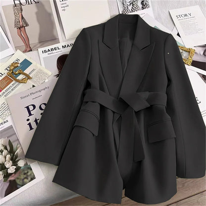 Effortlessly Elegant Garment with a Timeless Design