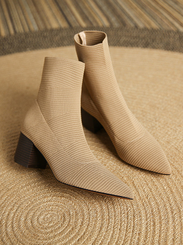 Polished Boots with an Effortless Classic Look