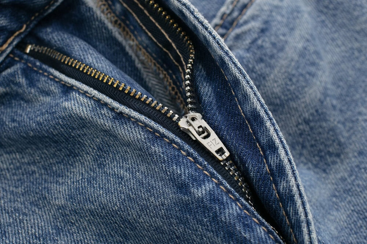 Beautifully Crafted Trousers in a Classic Style