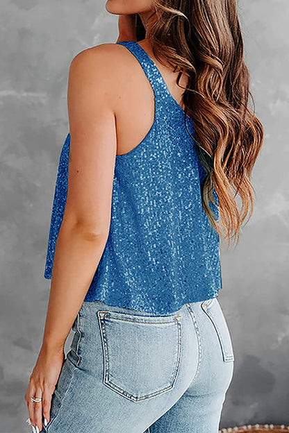 Well Tailored Top with a Graceful Silhouette