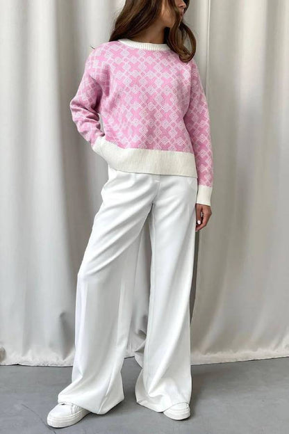Elegantly Styled Sweater for Everyday Wear